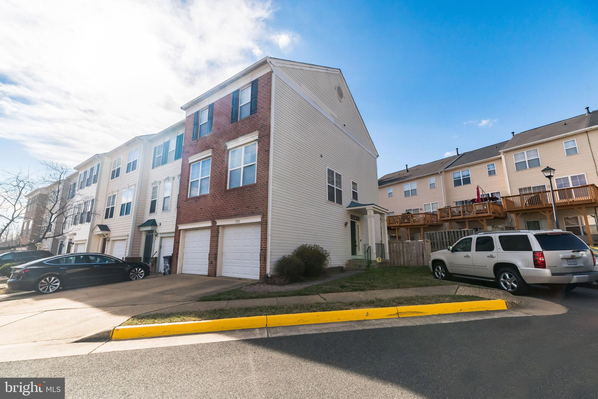 PRINCE WILLIAM COMMONS - Residential