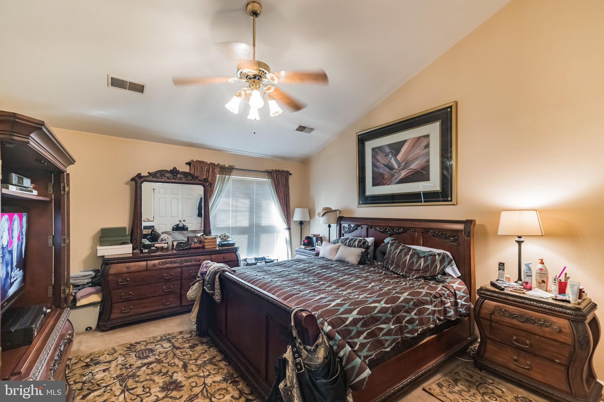 PRINCE WILLIAM COMMONS - Residential