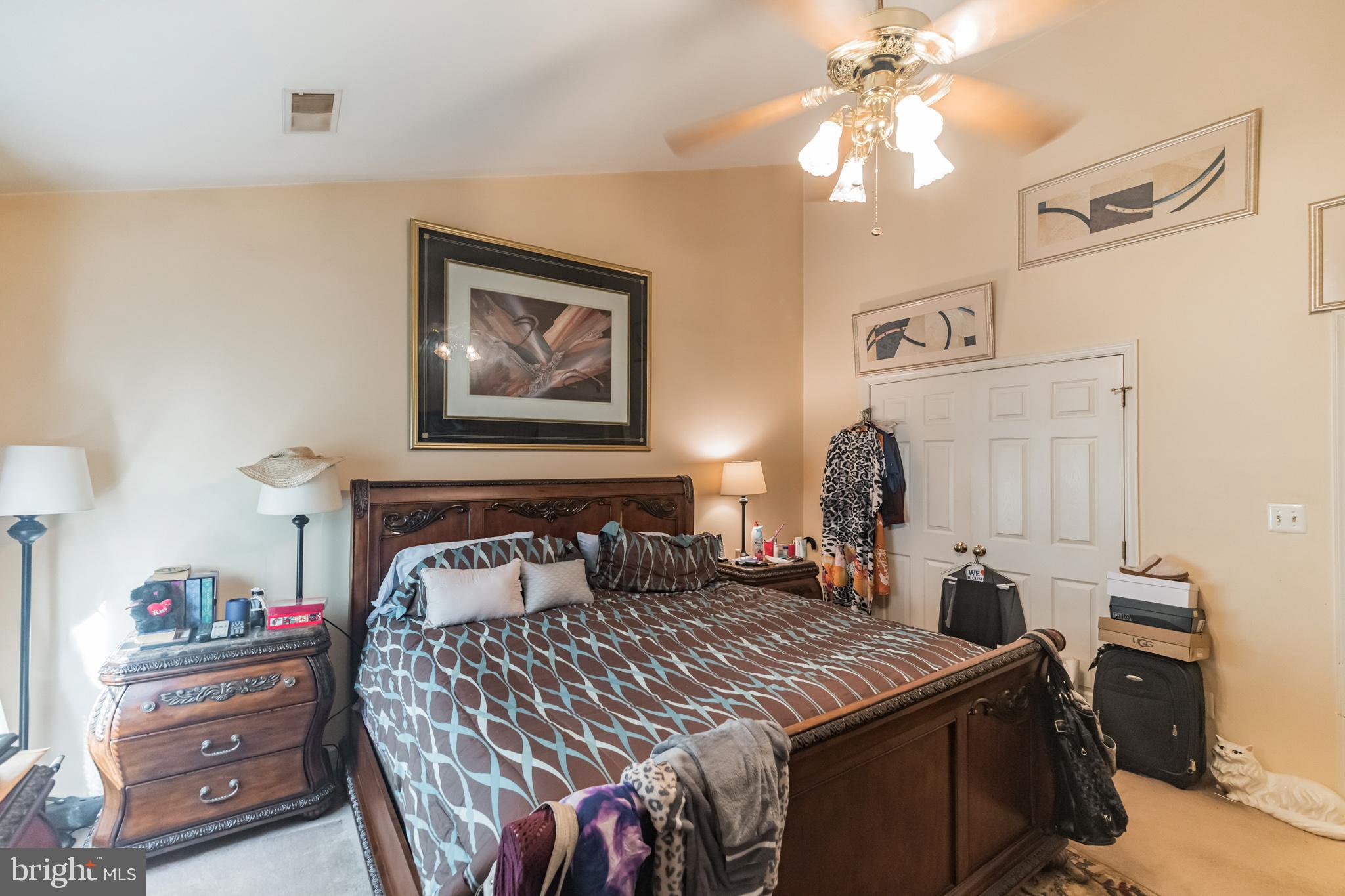 PRINCE WILLIAM COMMONS - Residential