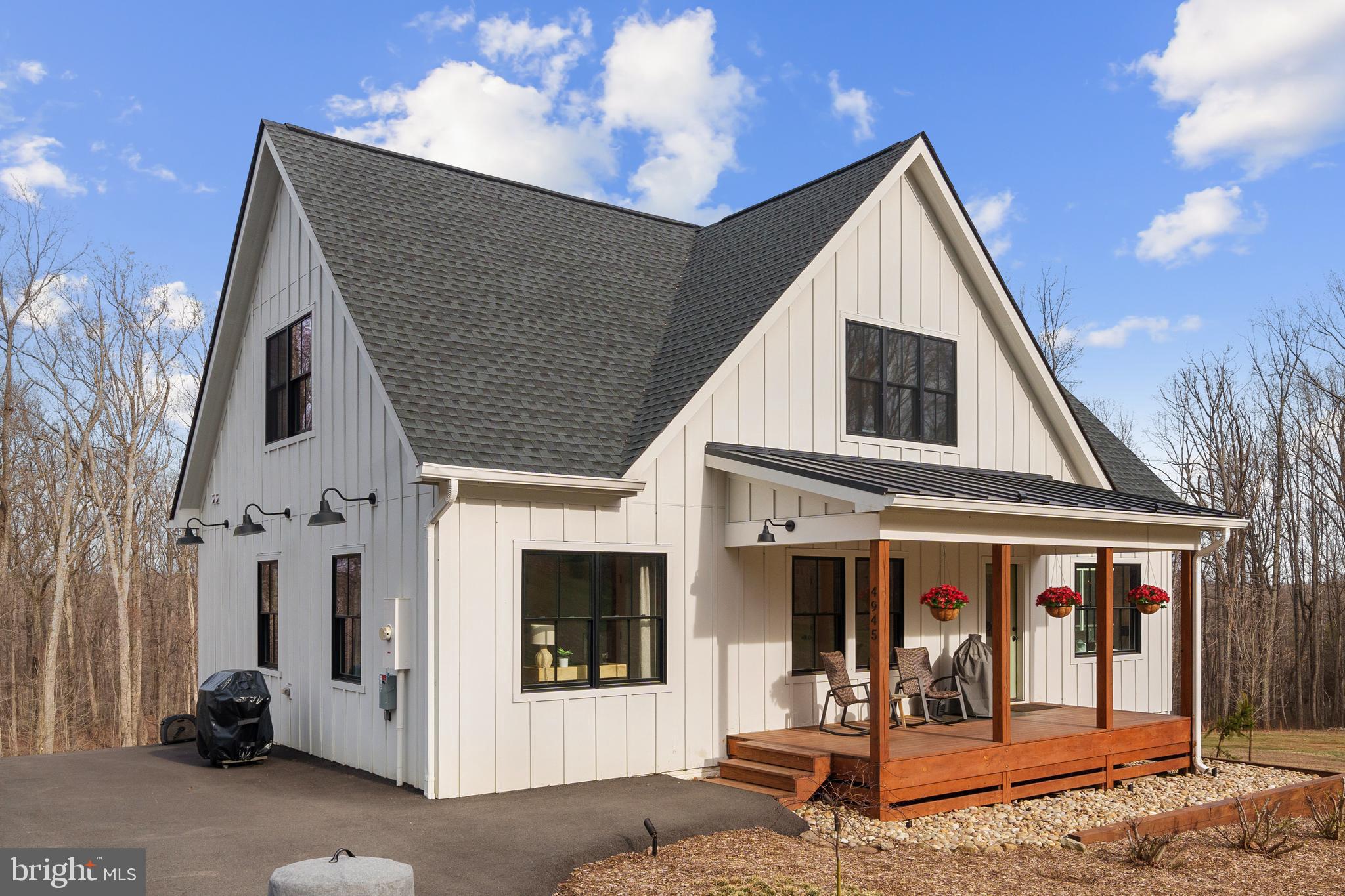 4945 S WINDSWEPT LANE