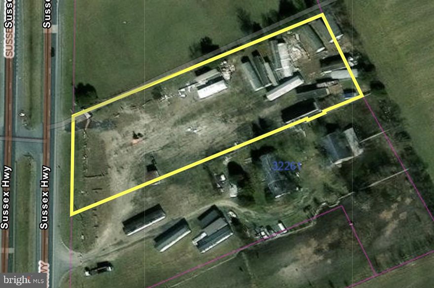 C-1 Commercial Land located adjacent to Johnny Janosik flee market. The land is approximately 500 ft deep rectangular shaped with 185ft +/- road frontage. Lots of usage. Approximately 86,000 vehicles pass through the north and south bound lanes collectively (data set from deldot) measured at Trussum pond rd. intersection. This can be a prime location for future Businesses in the ever-growing Sussex County DE.