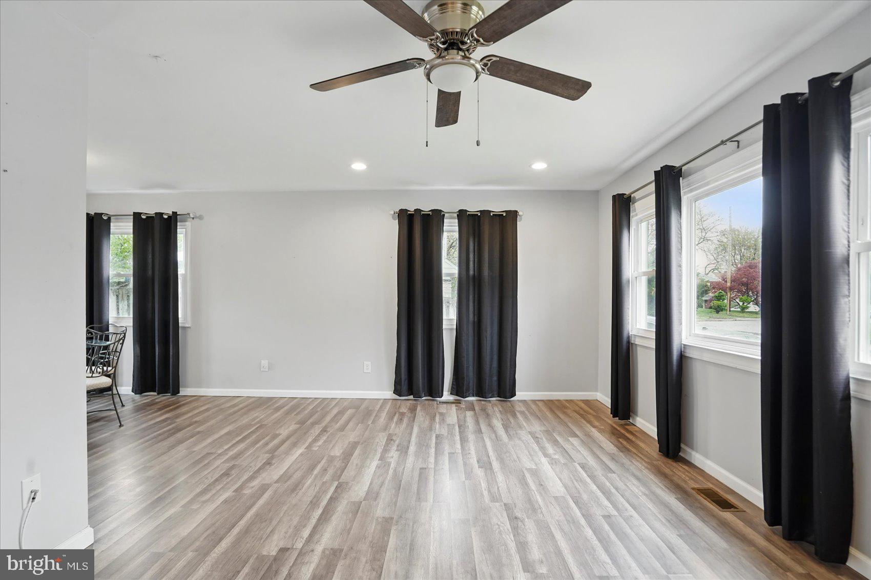 GLEN BURNIE PARK - Residential