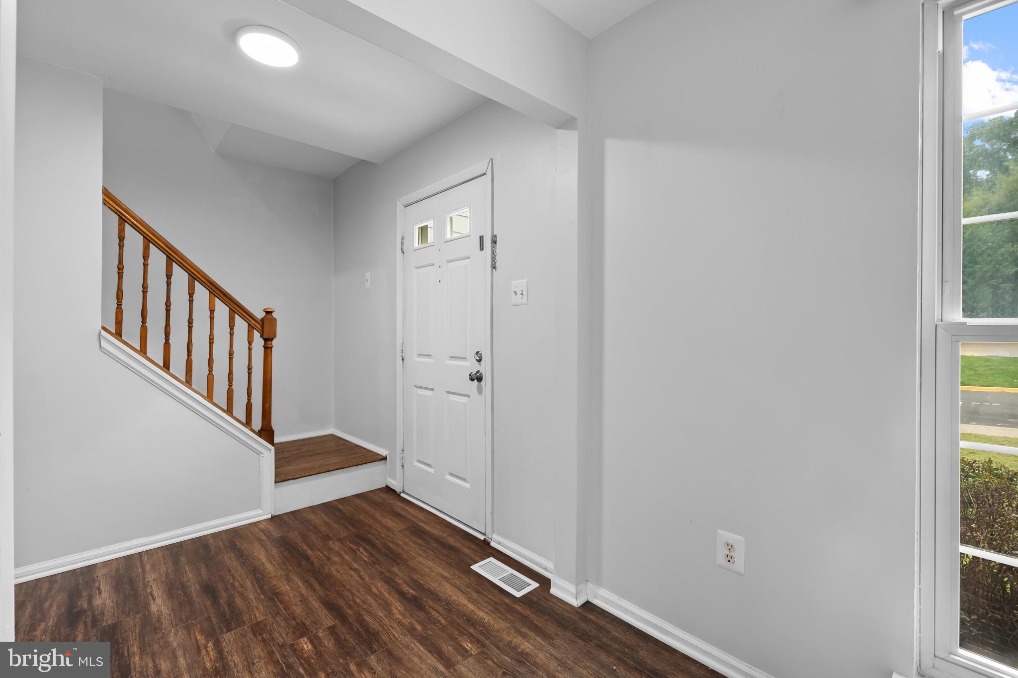 4511 JENNER COURT