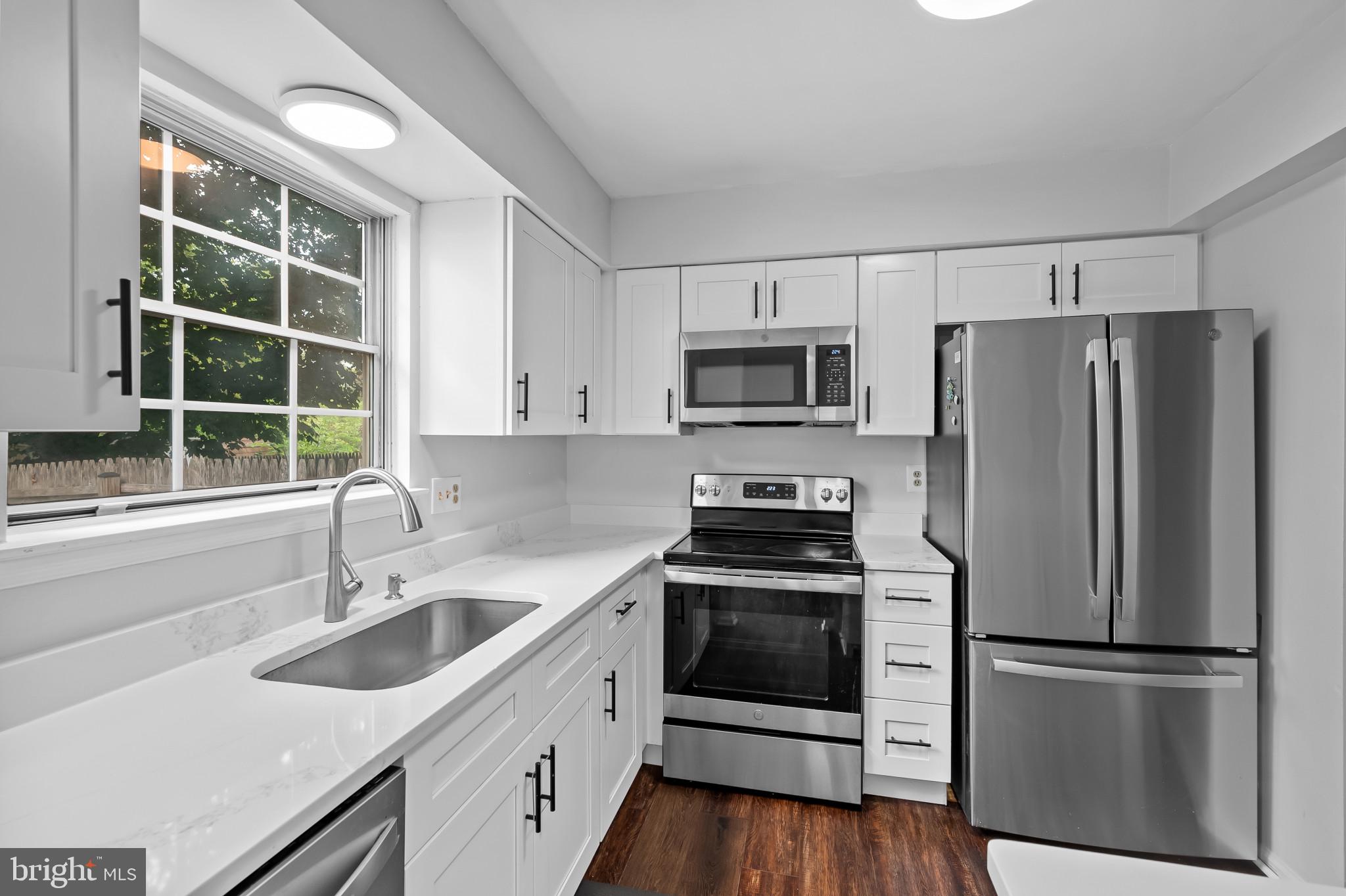 CASHELL MANOR - Residential