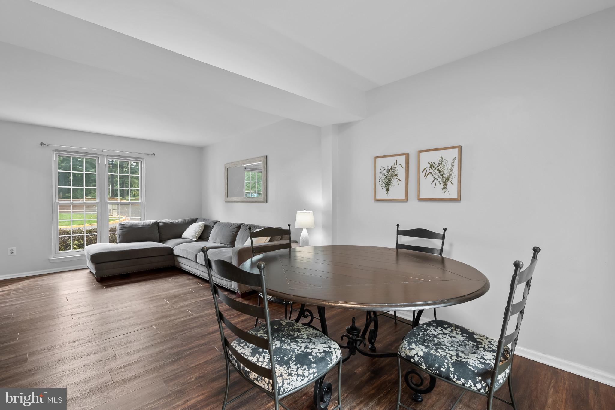 CASHELL MANOR - Residential