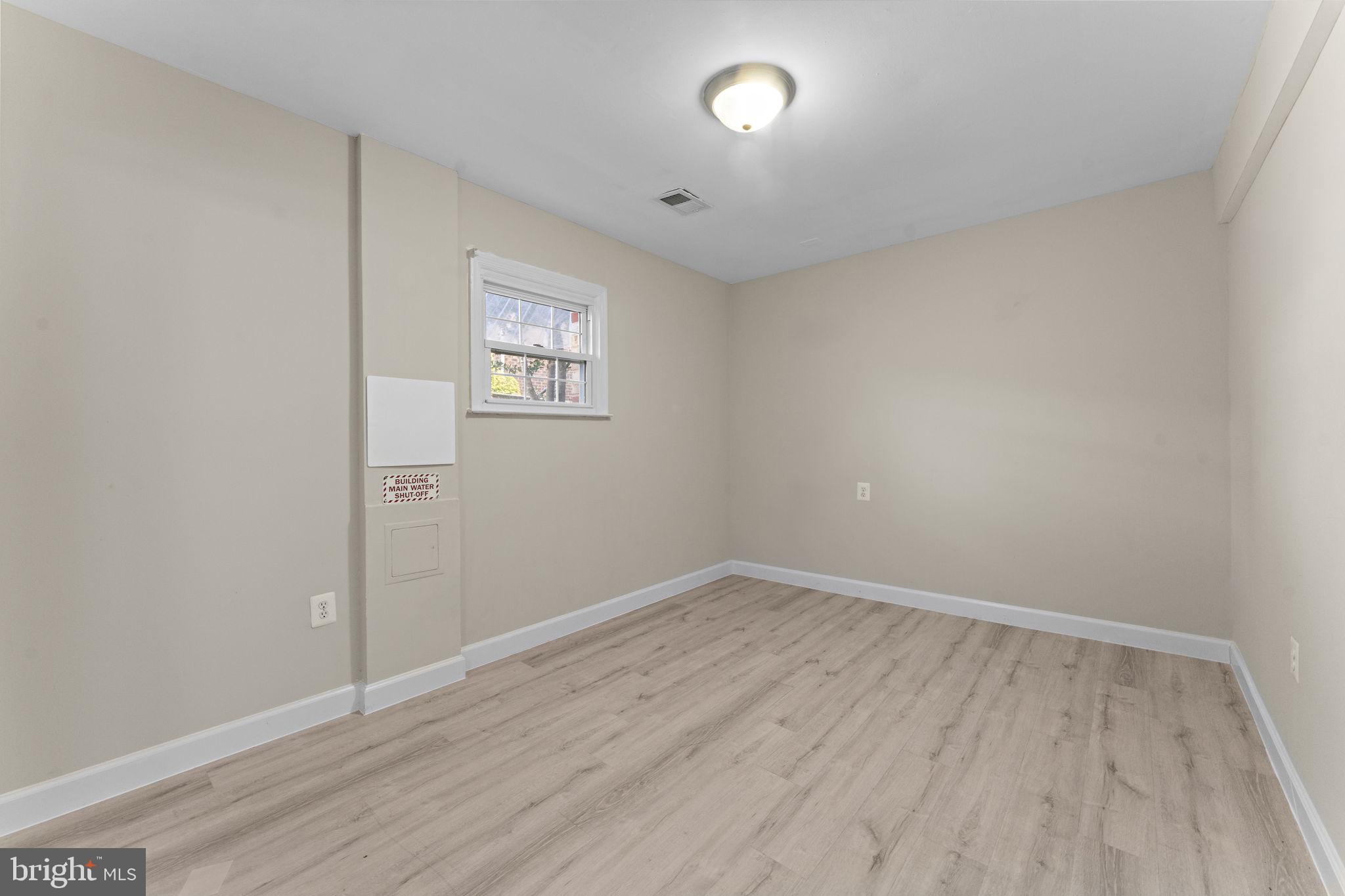 RIVERVIEW OVERLOOK - Residential