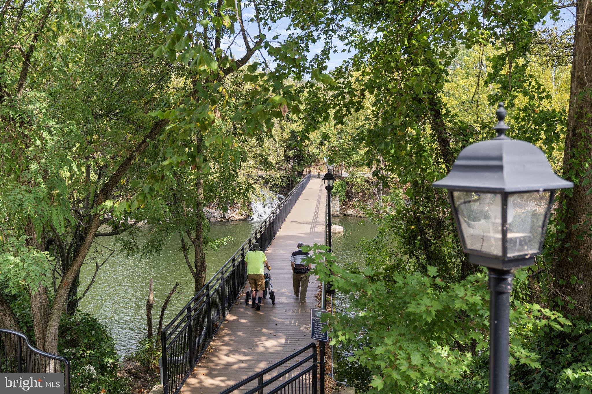 RIVERVIEW OVERLOOK - Residential