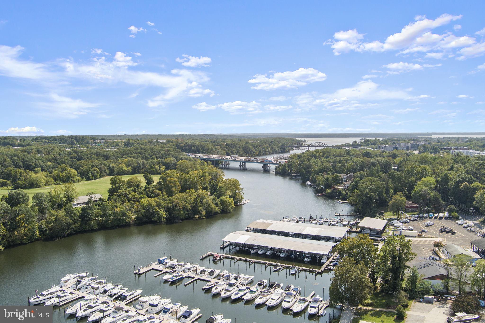 RIVERVIEW OVERLOOK - Residential