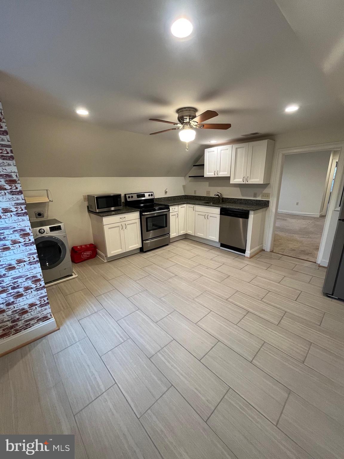 DEL RAY - Residential Lease