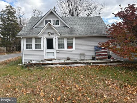 215 ERIAL ROAD PINE HILL NJ 08021