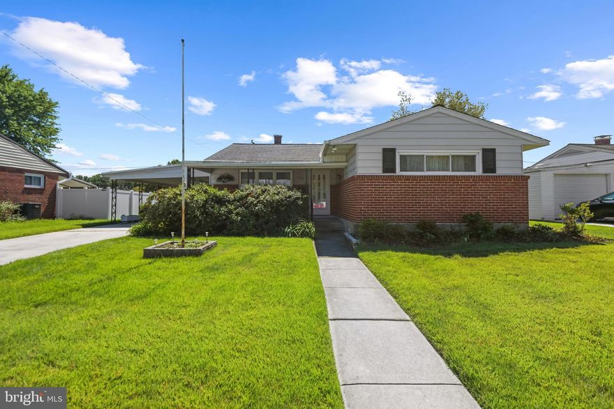 **OPEN HOUSE SUNDAY 10/12 3pm-5pm!**
Welcome Home!! This is a prime location for activities or commuting, combined with a nice neighborhood and a beautiful home makes for the perfect dream home! This home offers an open floor plan that flows nicely from a living room, through a dining space, the kitchen and a bonus large living space. All three bedrooms are located on the main level which includes a very large primary bedroom. The floor plan of this home screams entertainment with additional living space in the back of the home that leads directly into the back yard which has a porch and good yard space.  The outside space also offers a large carport that can fit two vehicles and has side door access to the home.  Additionally, the HVAC unit, hot water heater and roof have been replaced within the last few years. Don't miss out on this rare opportunity to own a beautiful and unique home. This home will give you everything you need and more!