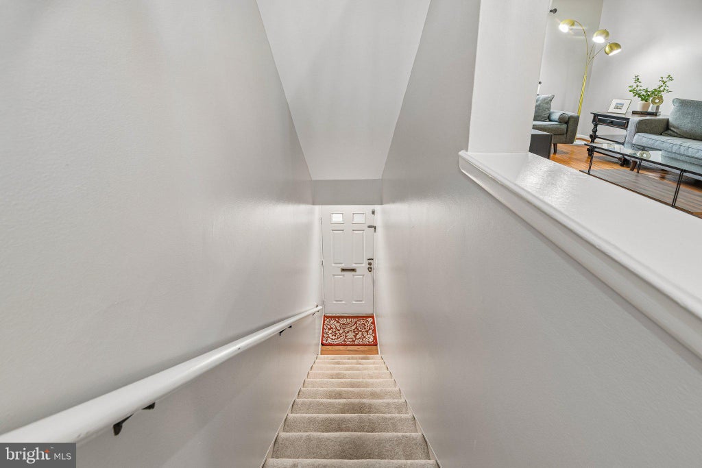 Photo of 4618 - B 28th Road S #B, ARLINGTON, VA 22206 (MLS # VAAR2073924)