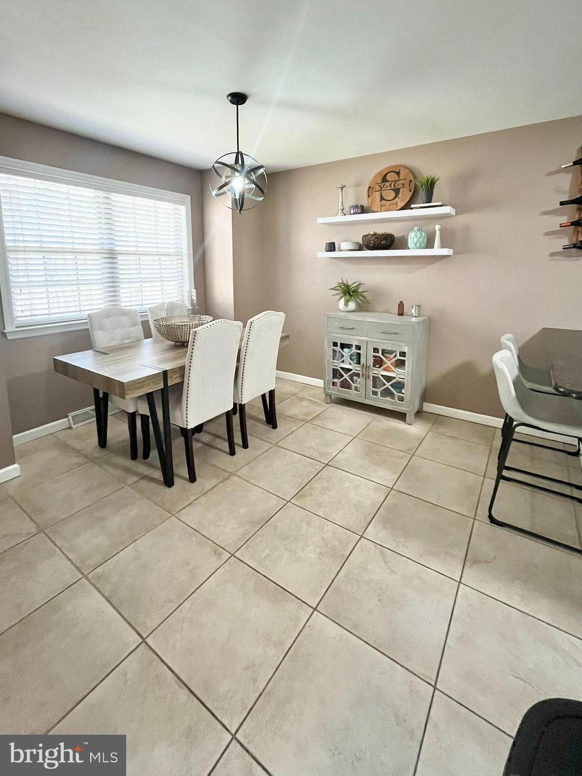 GABLE PARK WOODS - Residential