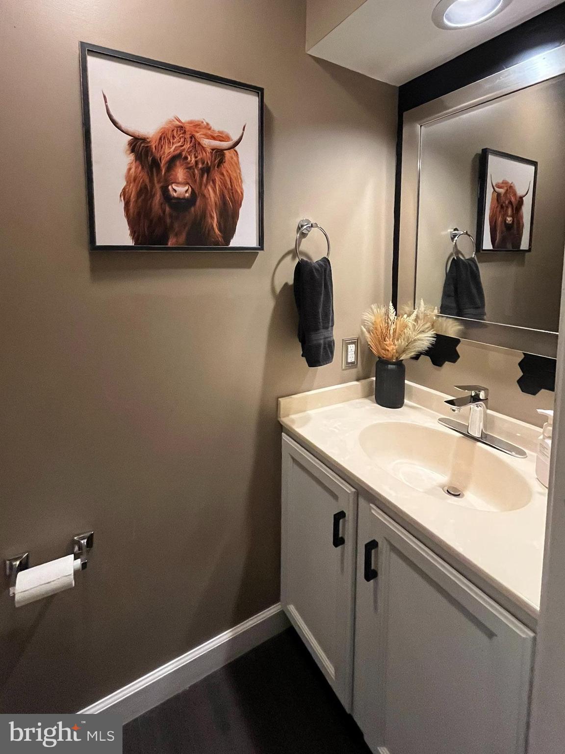 GABLE PARK WOODS - Residential