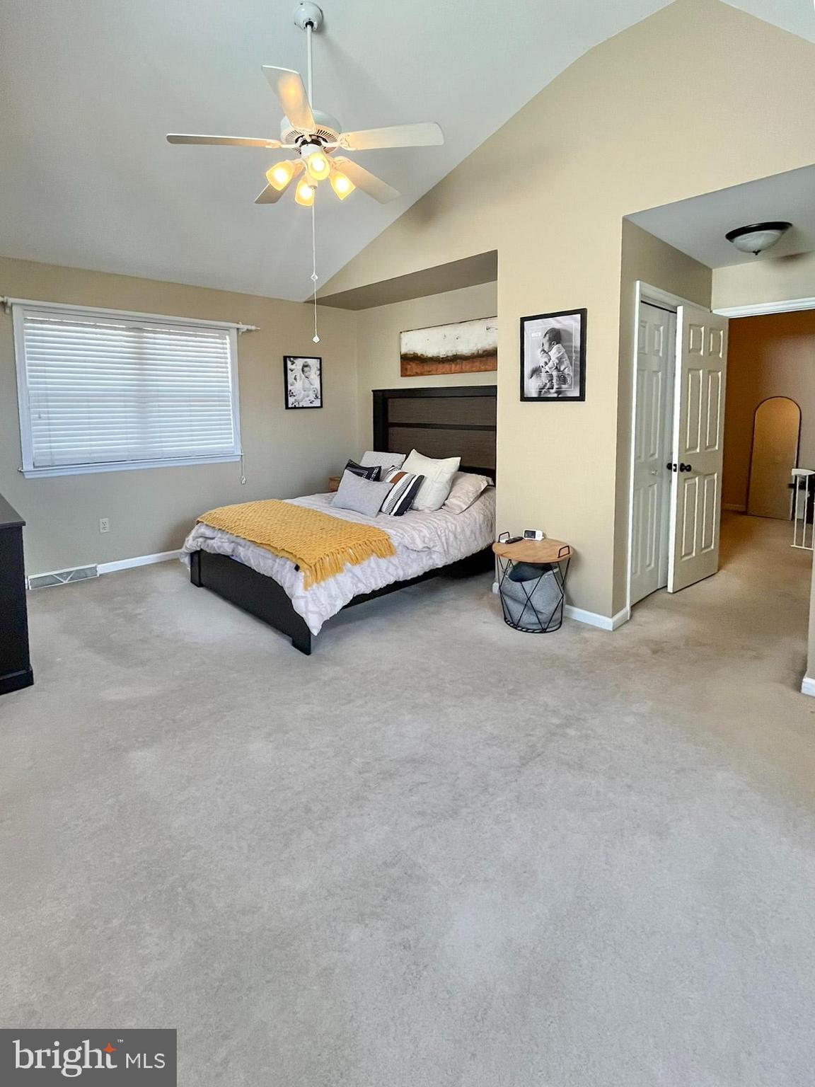 GABLE PARK WOODS - Residential