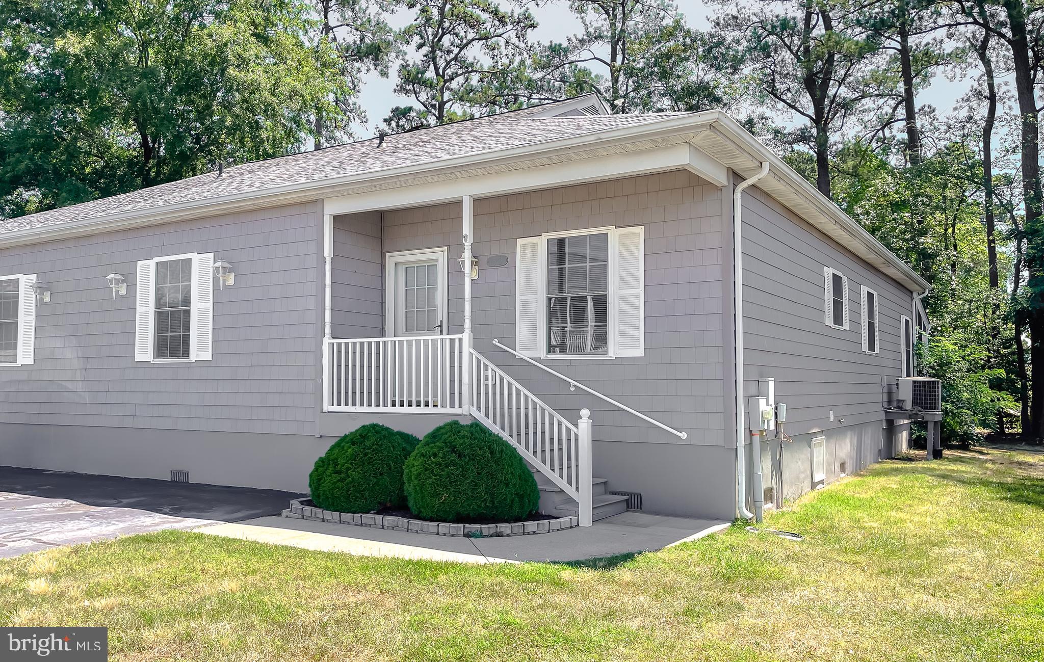 POTOMAC BEACH - Residential Lease