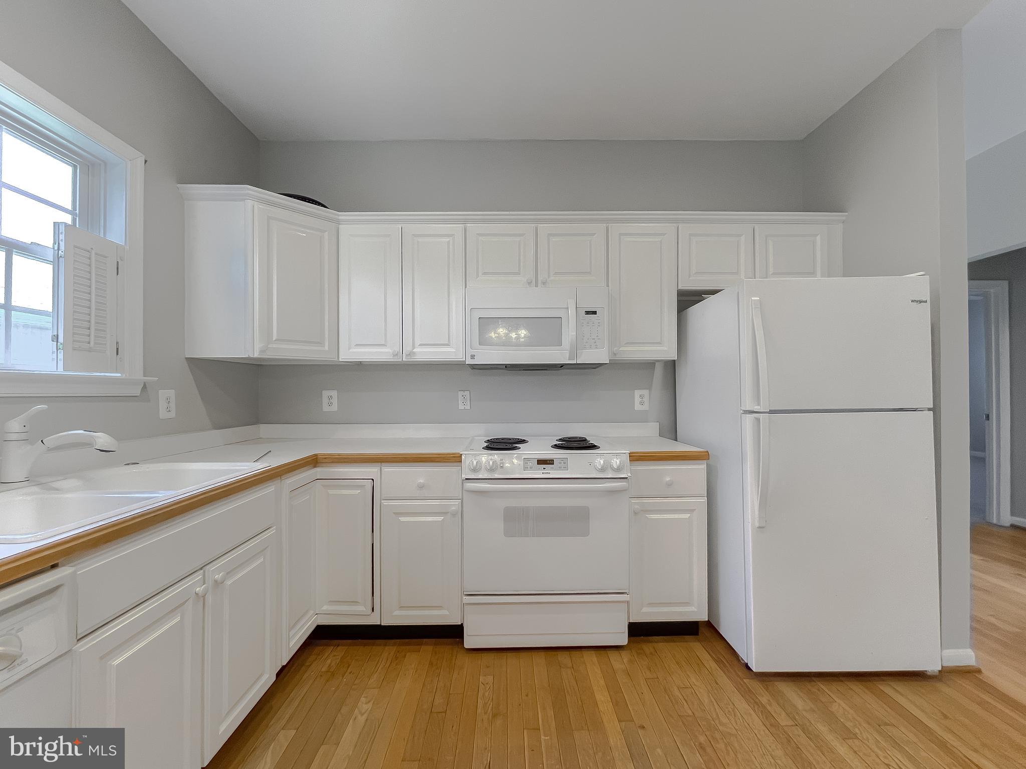 POTOMAC BEACH - Residential Lease