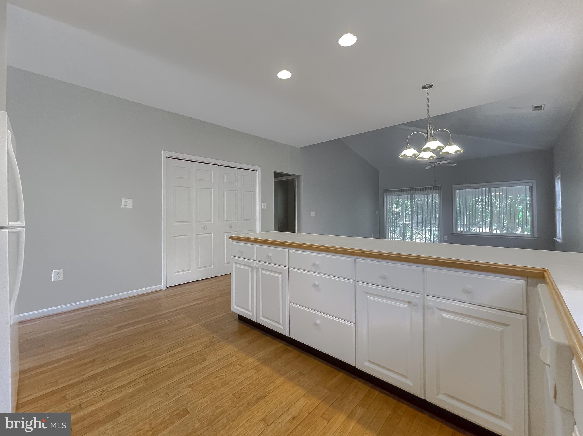 POTOMAC BEACH - Residential Lease