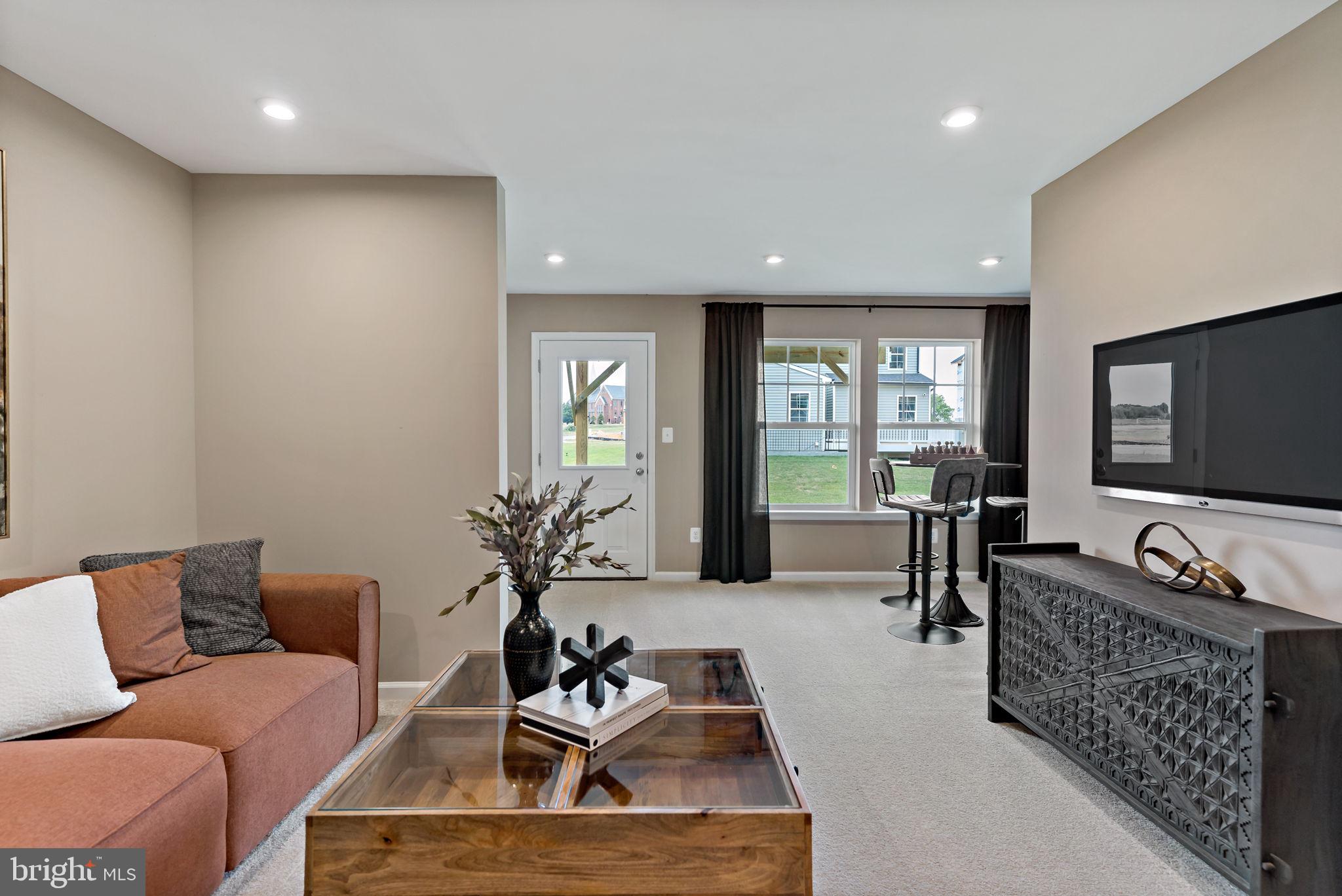 SOUTH BROOK - Residential