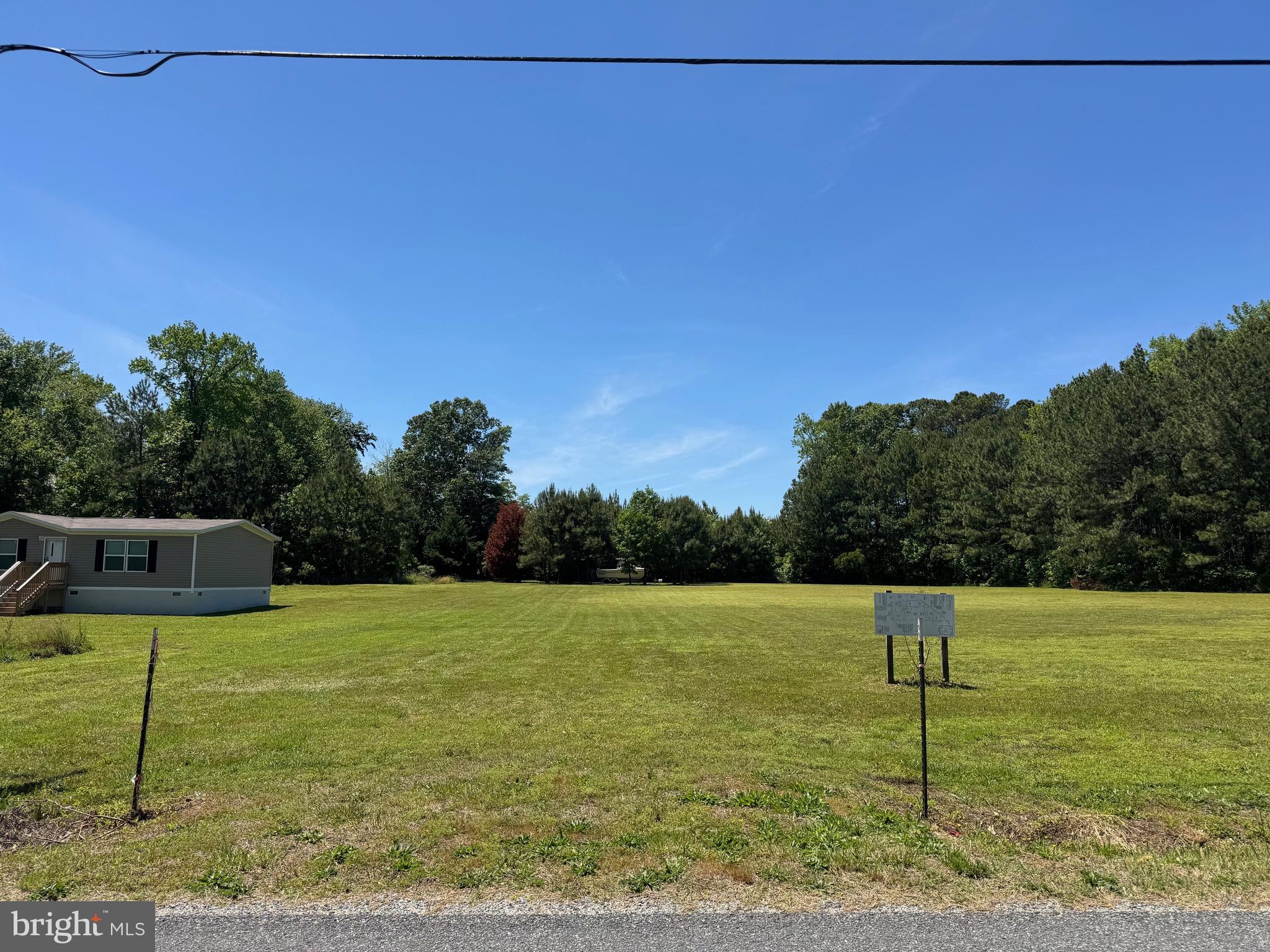 Cleared lot of 1.007 AC. Ability to connect to existing electrical transformer box; driveway culvert installed; sewer pot installed PLUS connection fee paid!
This site is just minutes to Reedville for town amenities, the Sunnybank Ferry, Smith Point Marina and Shell Landing deep water public boat launch.
Five total lots are for sale ranging from 1-1.6AC in size, with varying degrees of wooded/cleared space. All offer space for Home and outbuilding. Manufactured homes are permitted (minor deed restrictions apply).