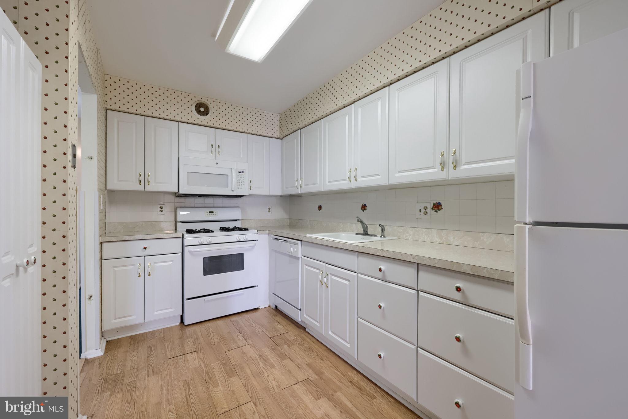 VALLEYBROOK ESTATES - Residential