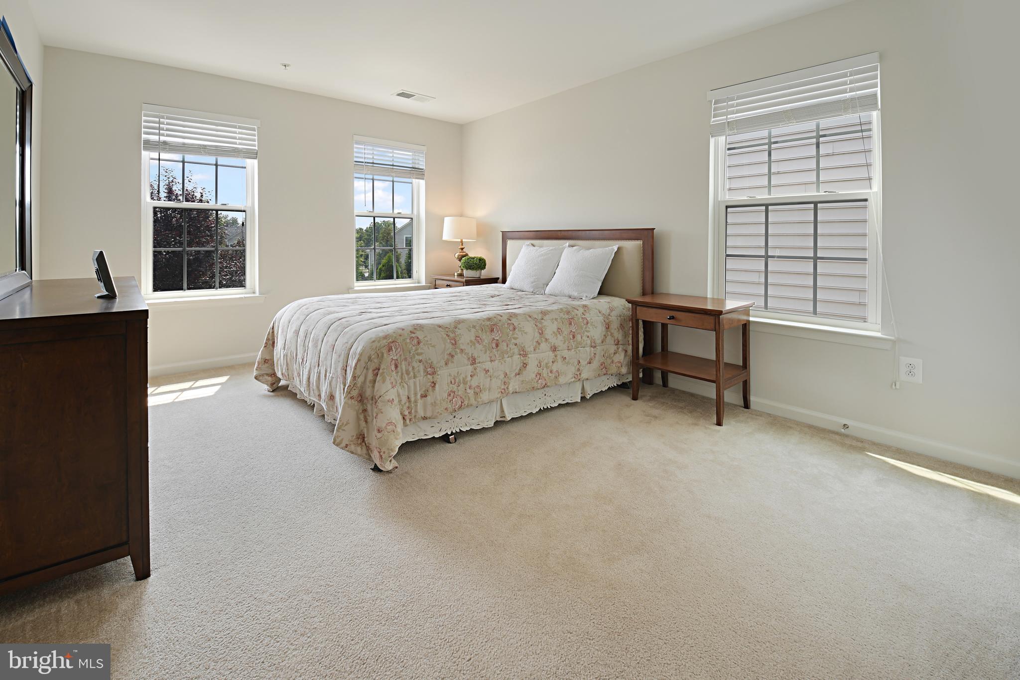 VILLAGES OF URBANA - Residential