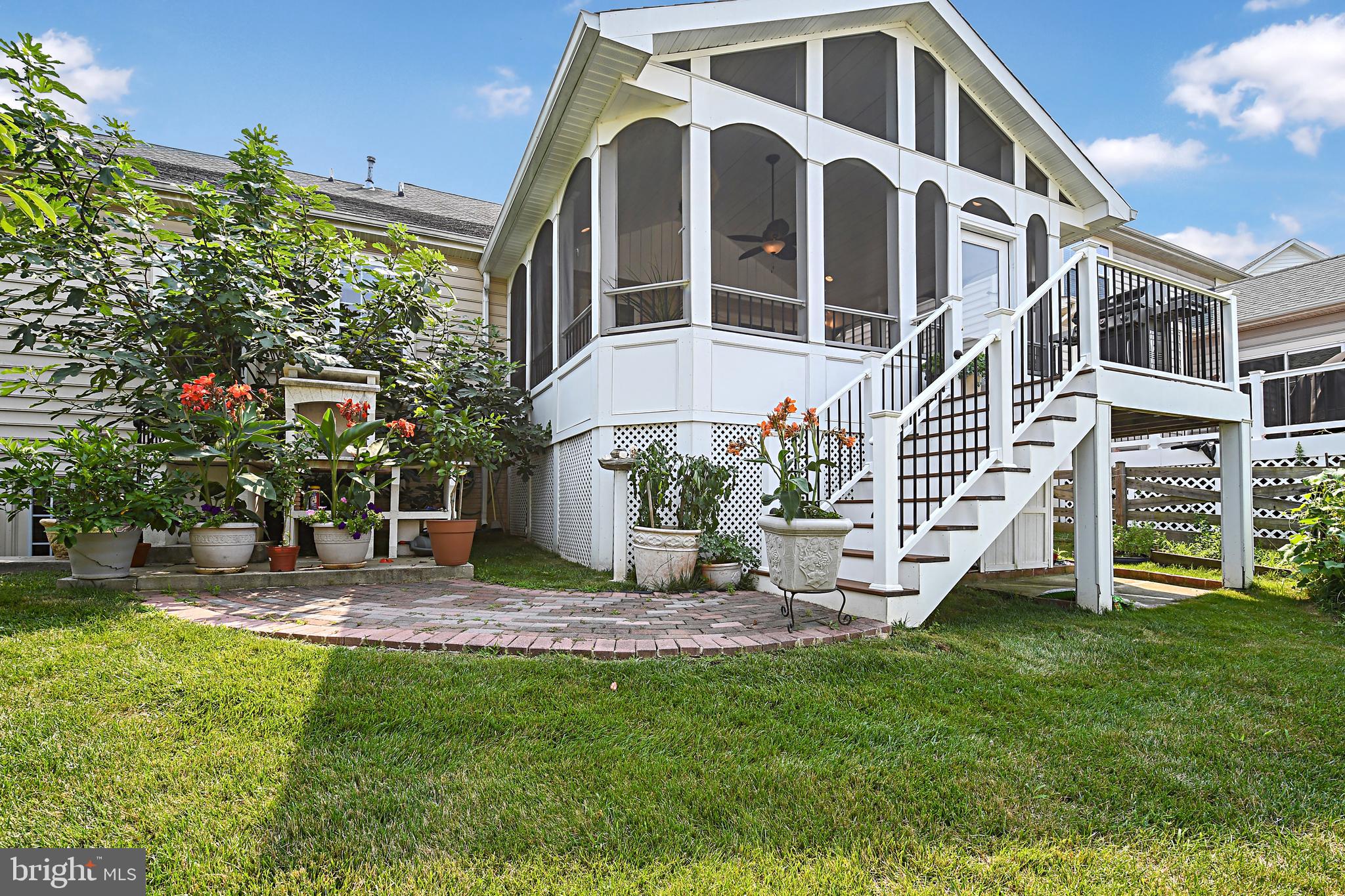 VILLAGES OF URBANA - Residential