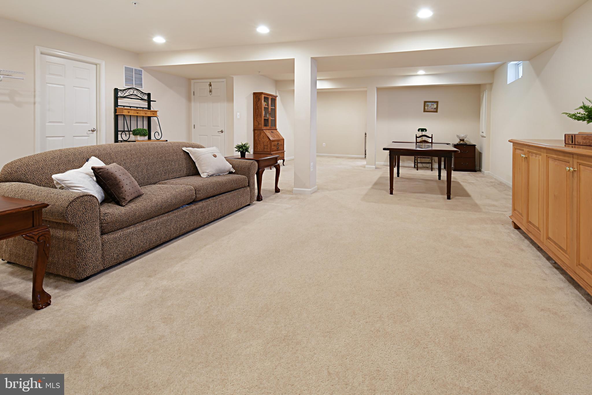 VILLAGES OF URBANA - Residential