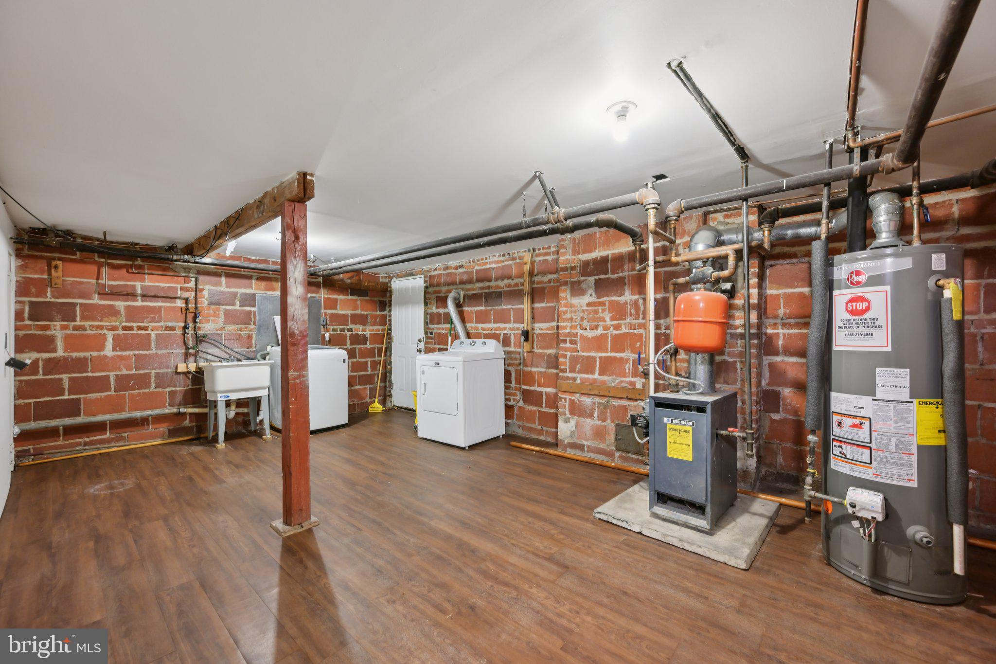 INDIAN SPRING PARK - Residential