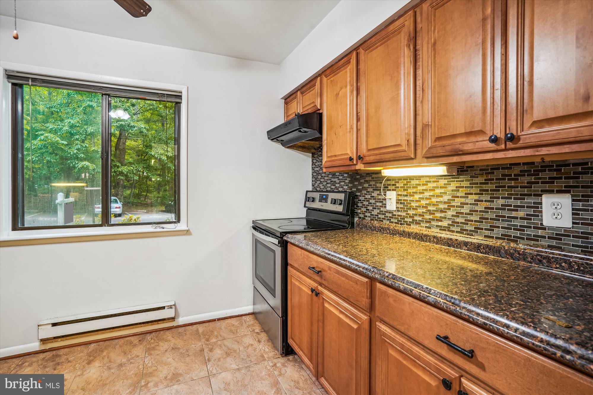 RESTON - Residential