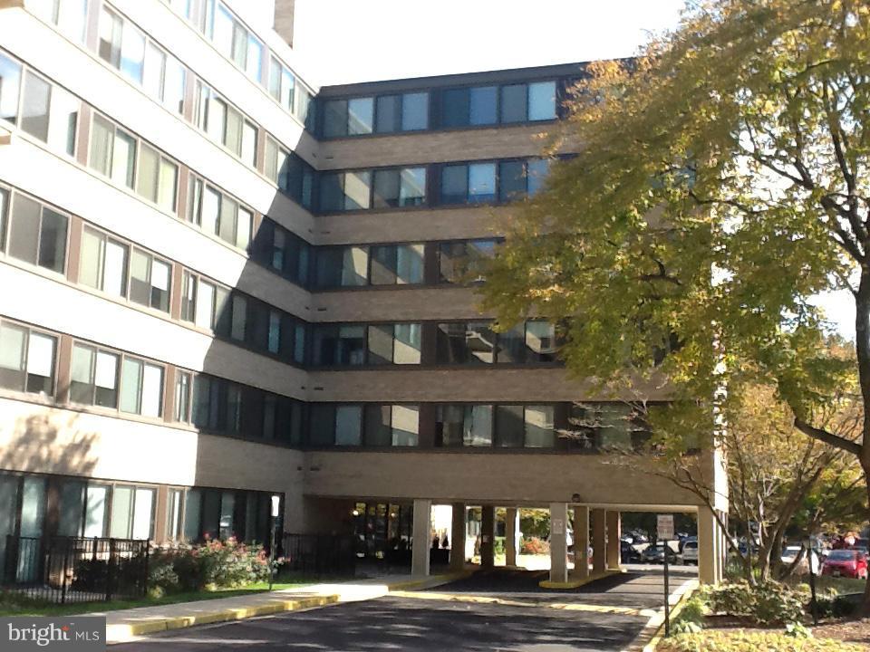 MADISON CONDOMINIUM - Residential Lease