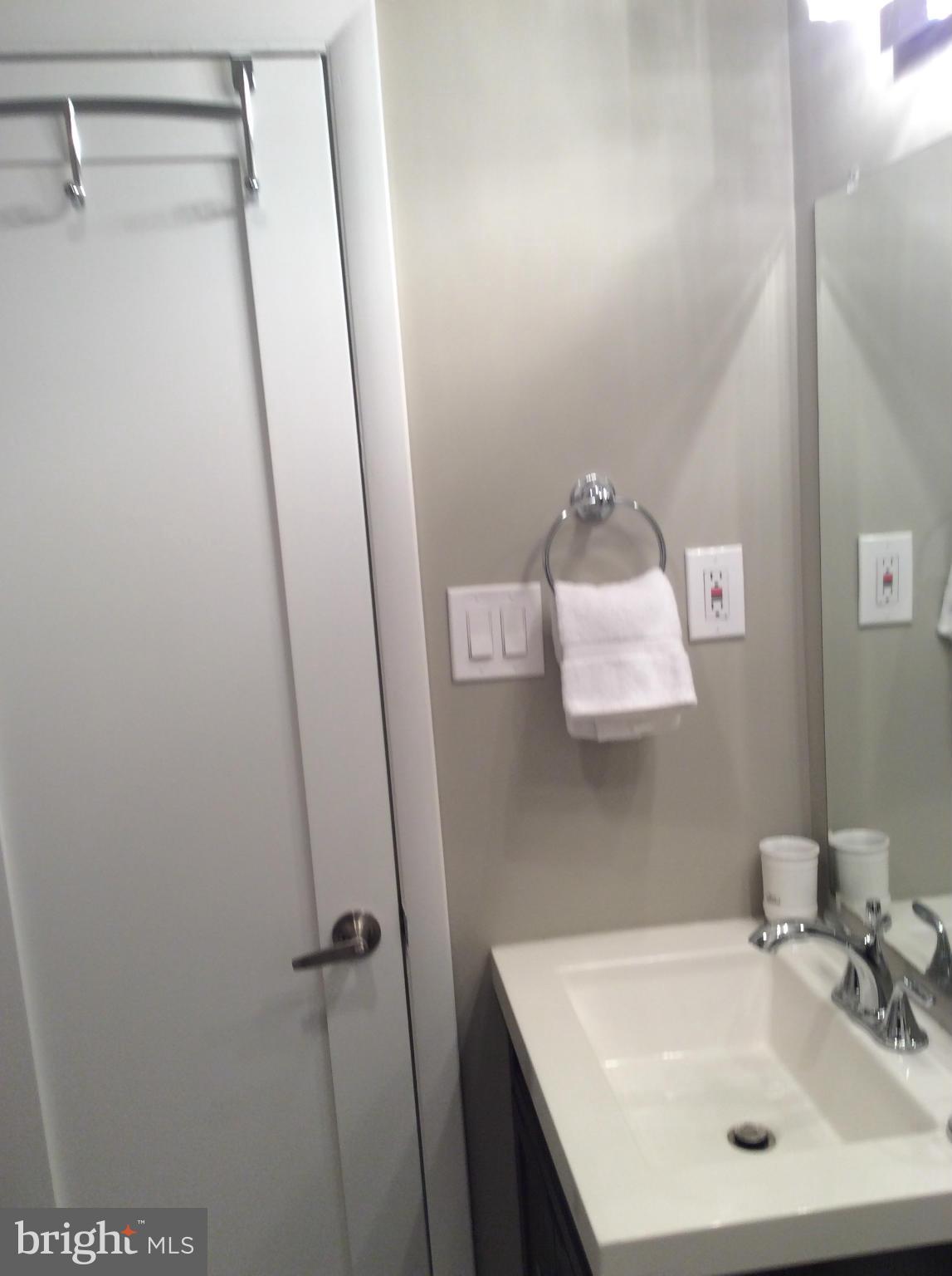 MADISON CONDOMINIUM - Residential Lease