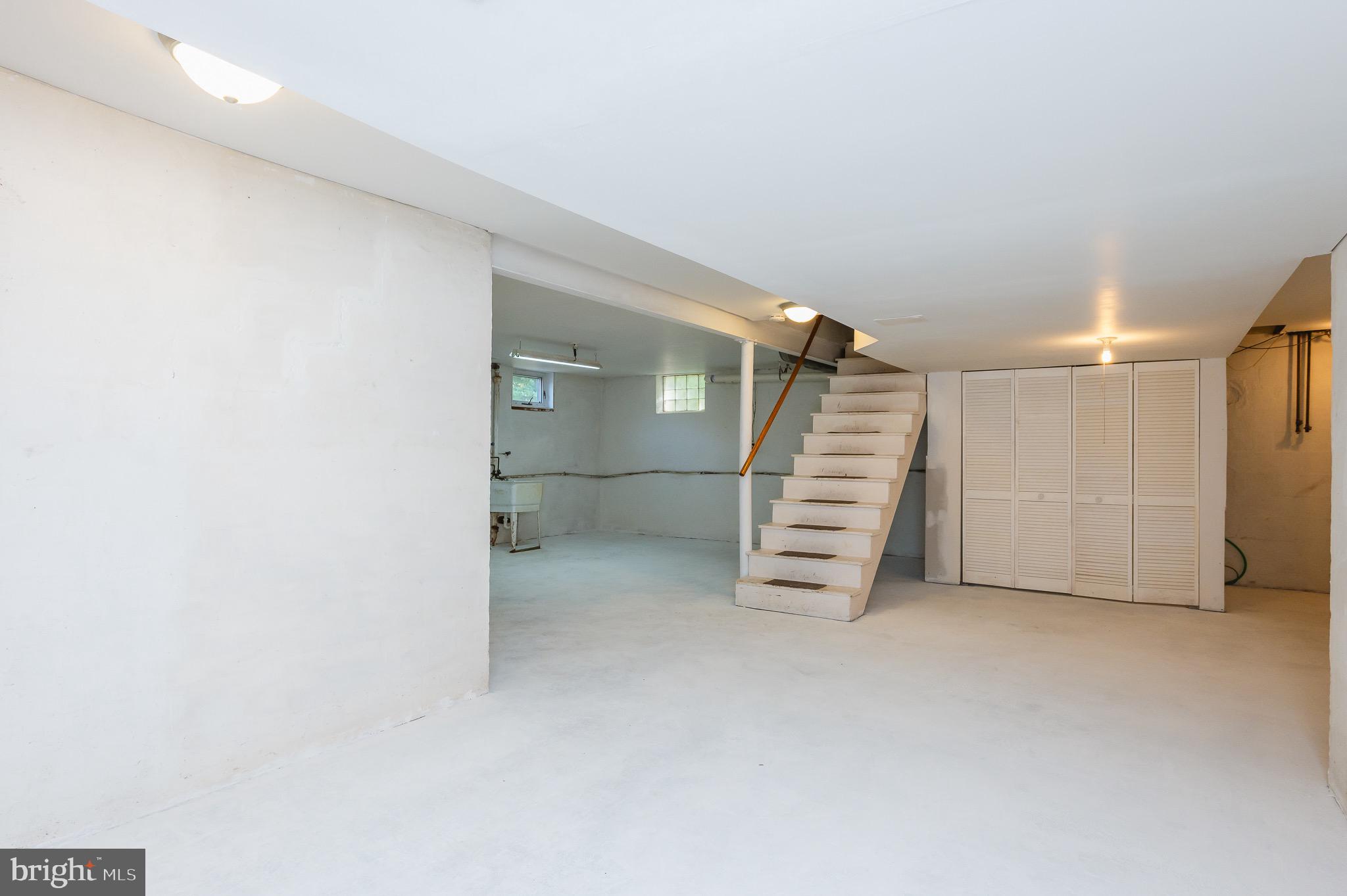 DARRYL GARDENS - Residential