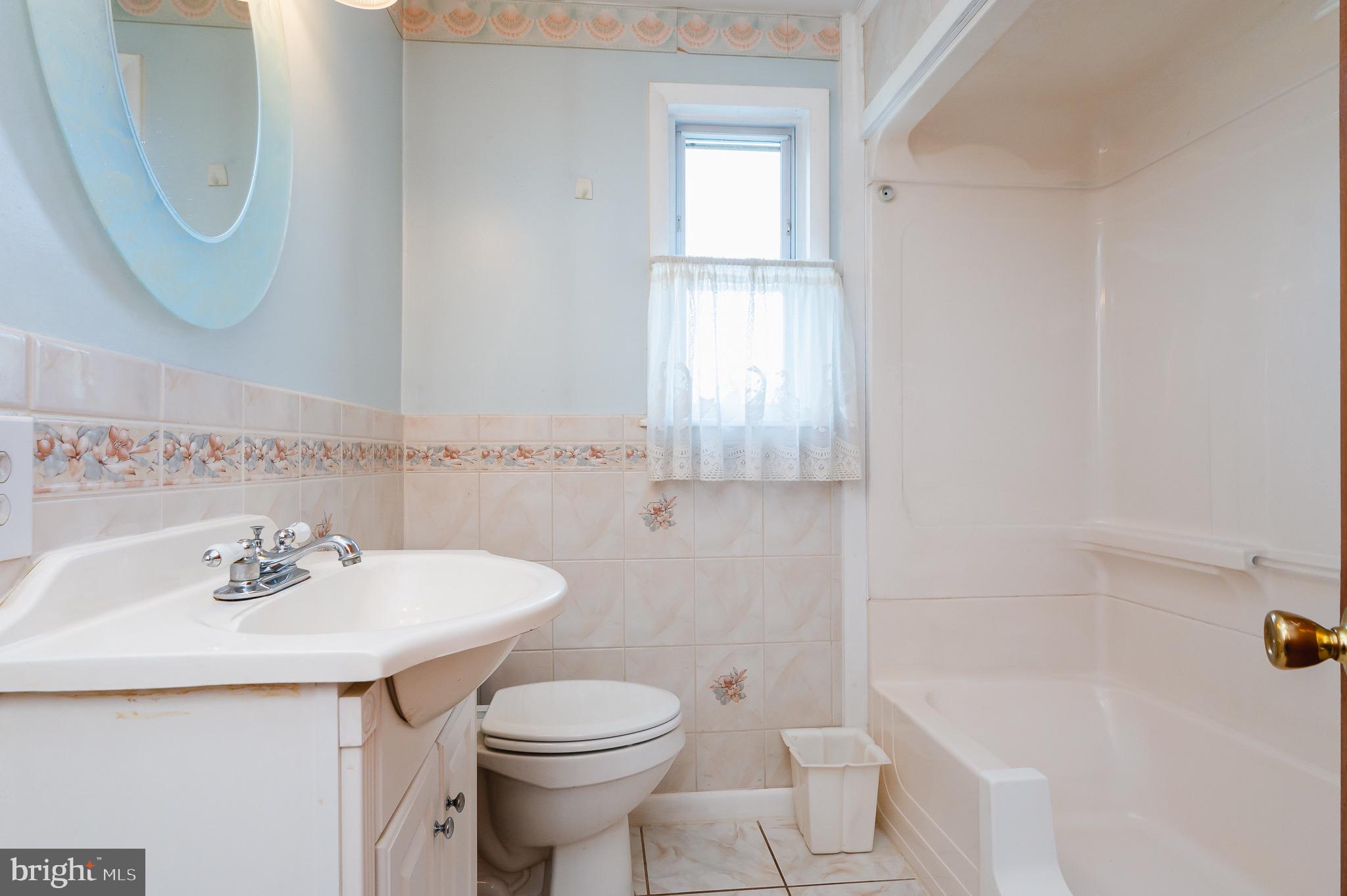 DARRYL GARDENS - Residential