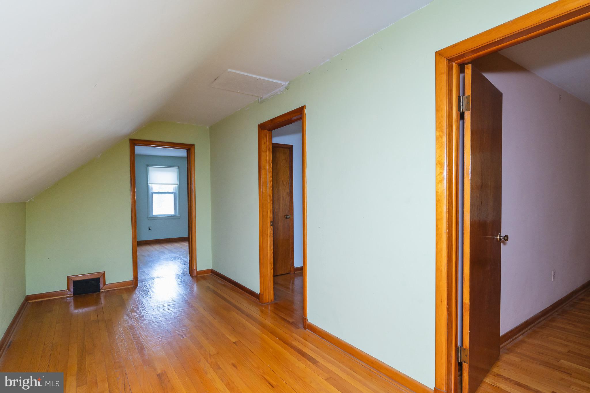 DARRYL GARDENS - Residential