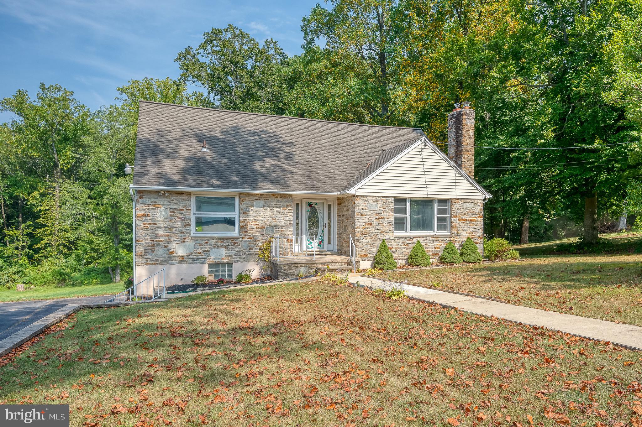 DARRYL GARDENS - Residential