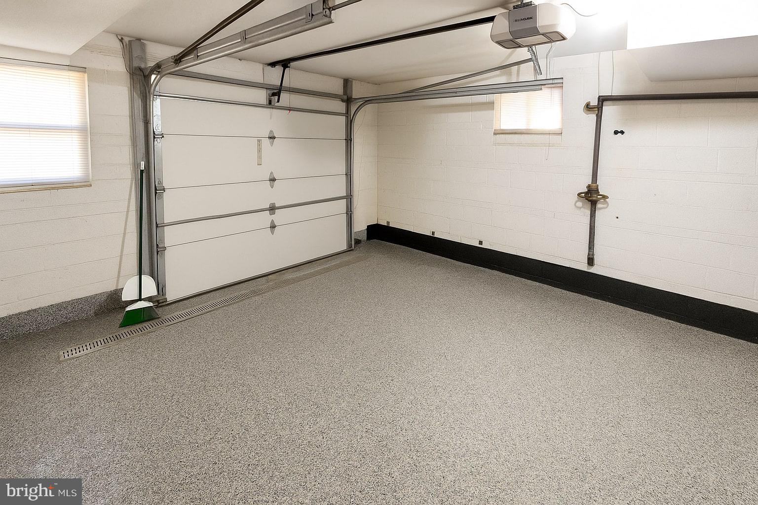 BROOKLAND ESTATES - Residential Lease