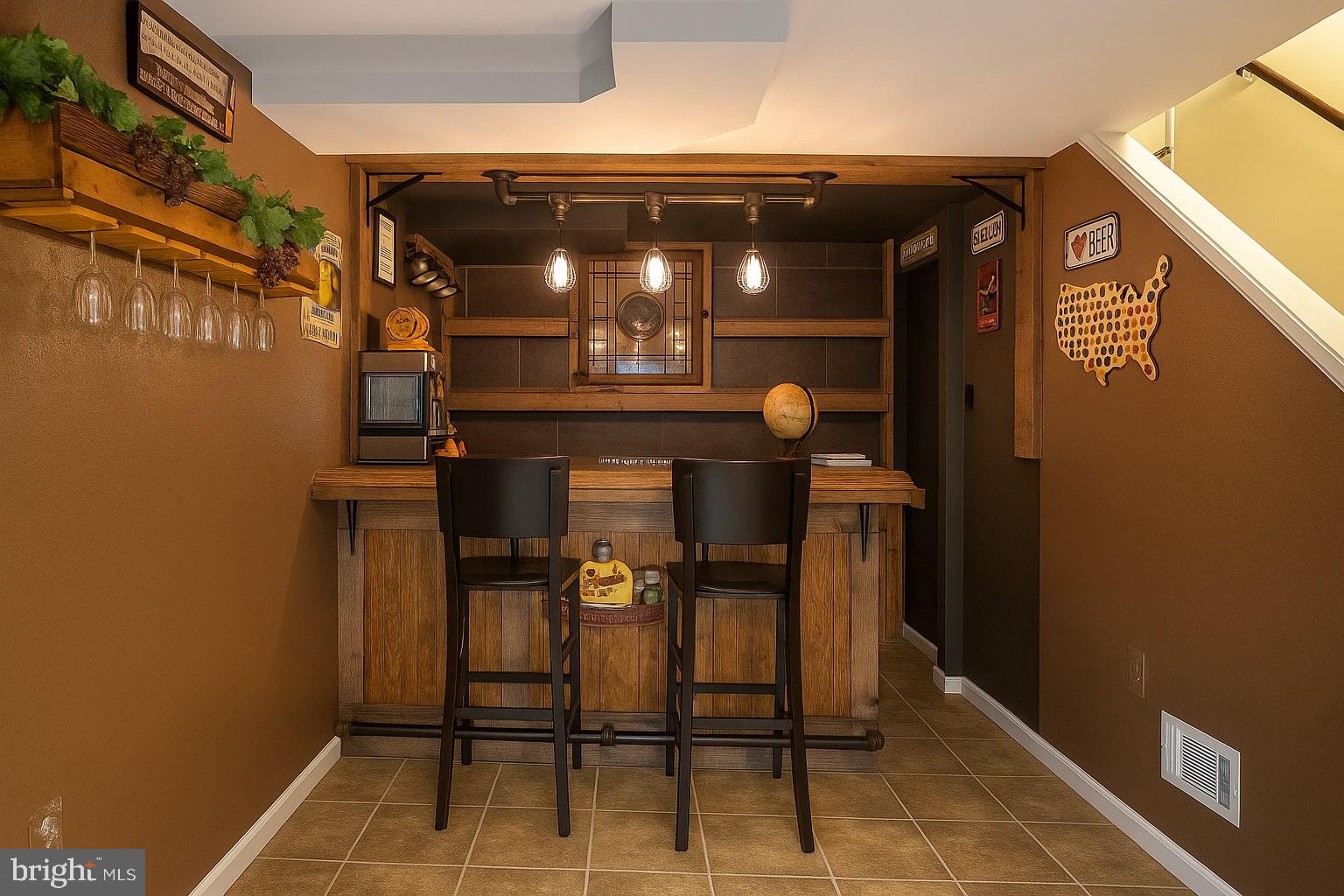 BROOKLAND ESTATES - Residential Lease