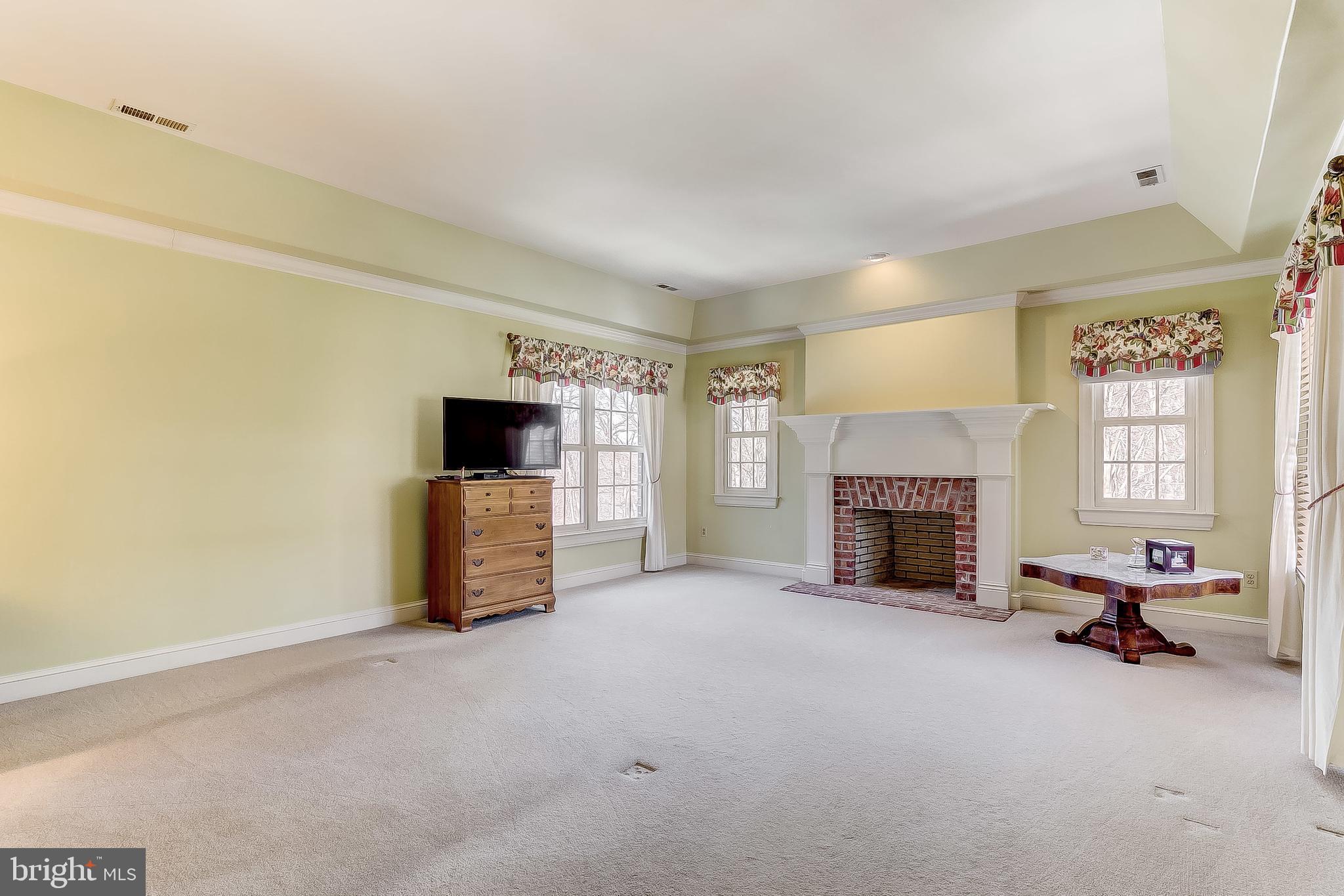 GLENANGUS - Residential