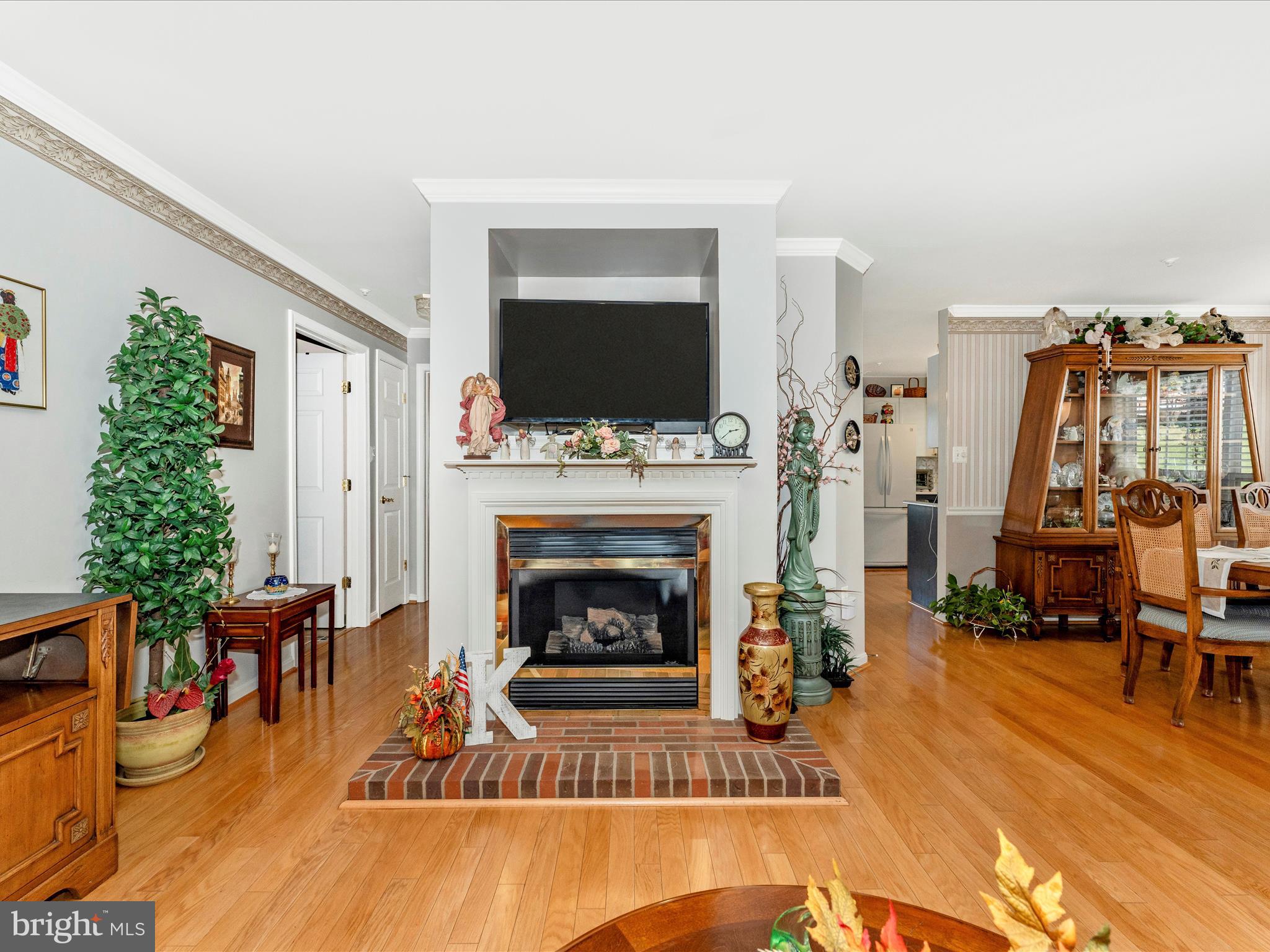 WHITTIER - Residential