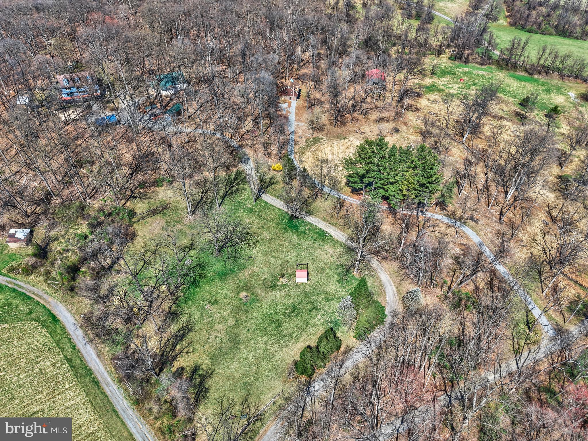 BLUE RIDGE CHASE - Residential