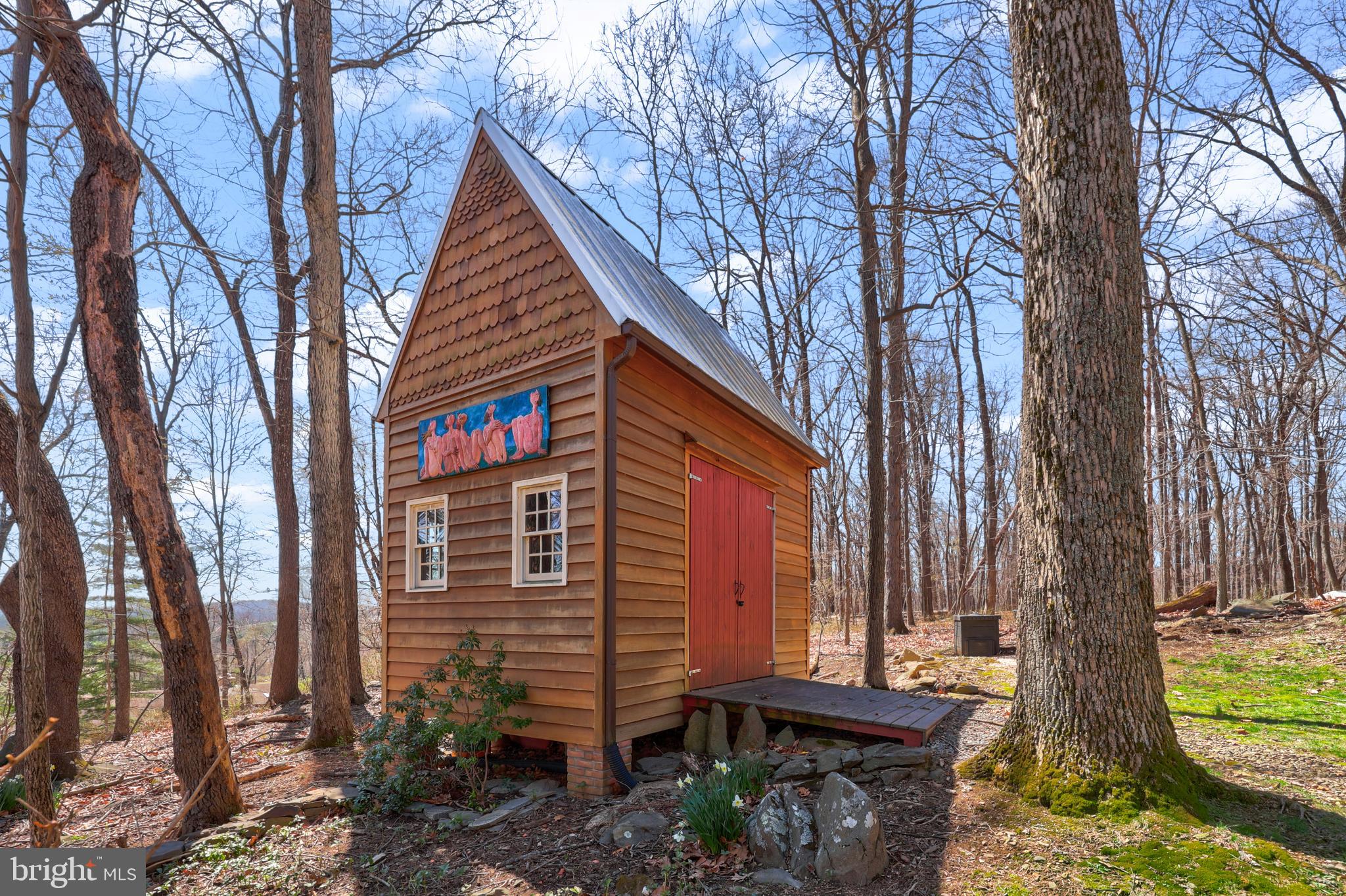 BLUE RIDGE CHASE - Residential