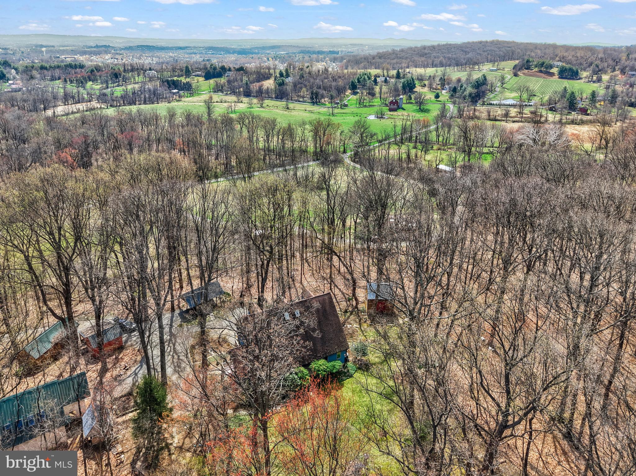 BLUE RIDGE CHASE - Residential