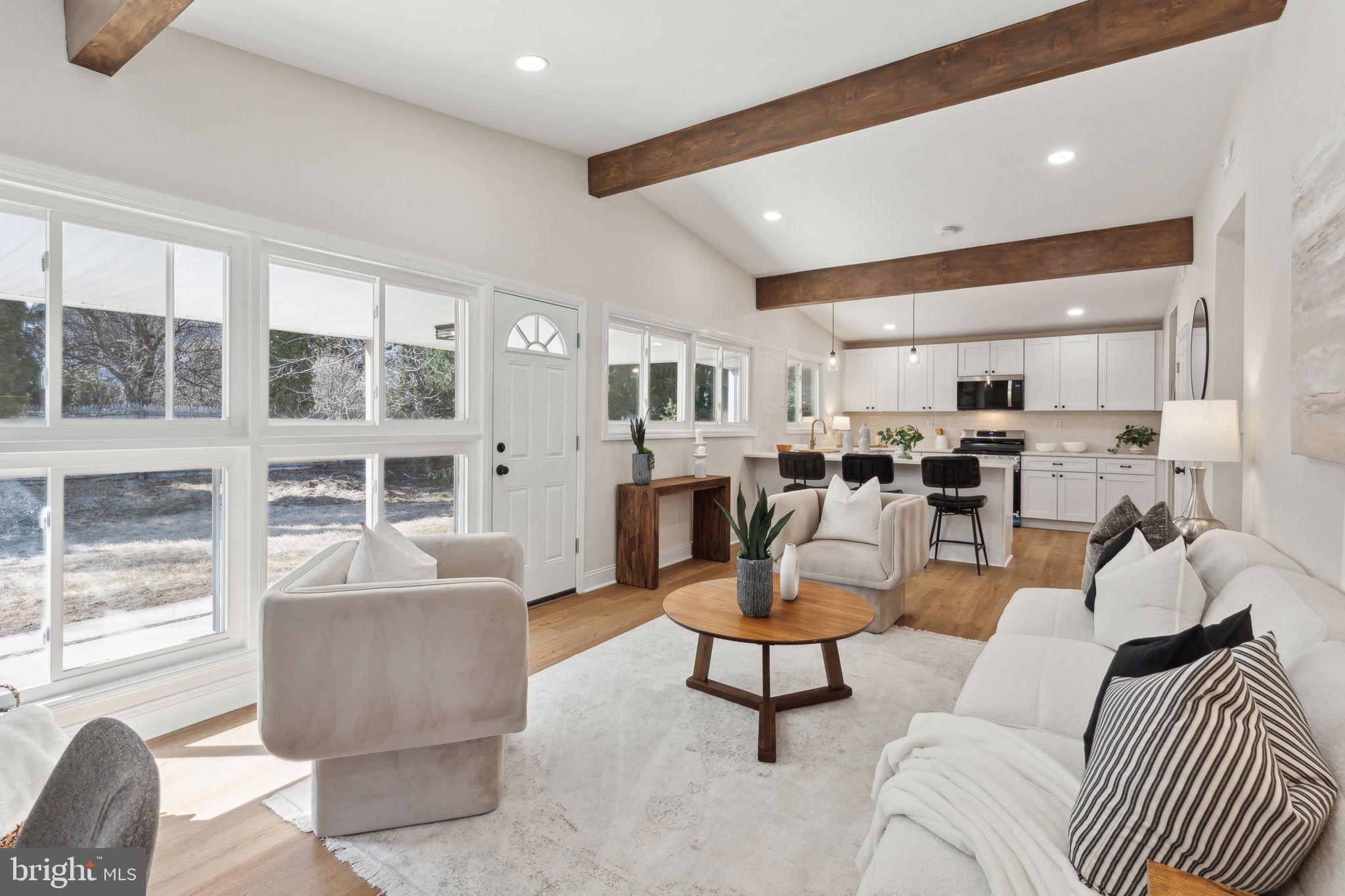 GREYSTONE MANOR - Residential