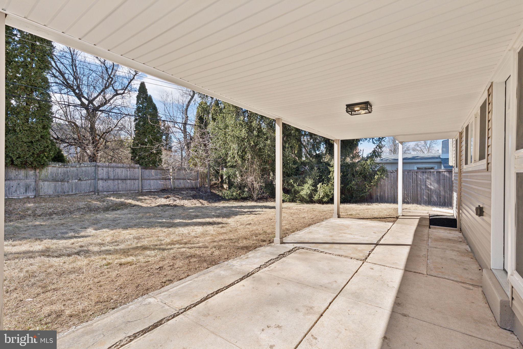 GREYSTONE MANOR - Residential