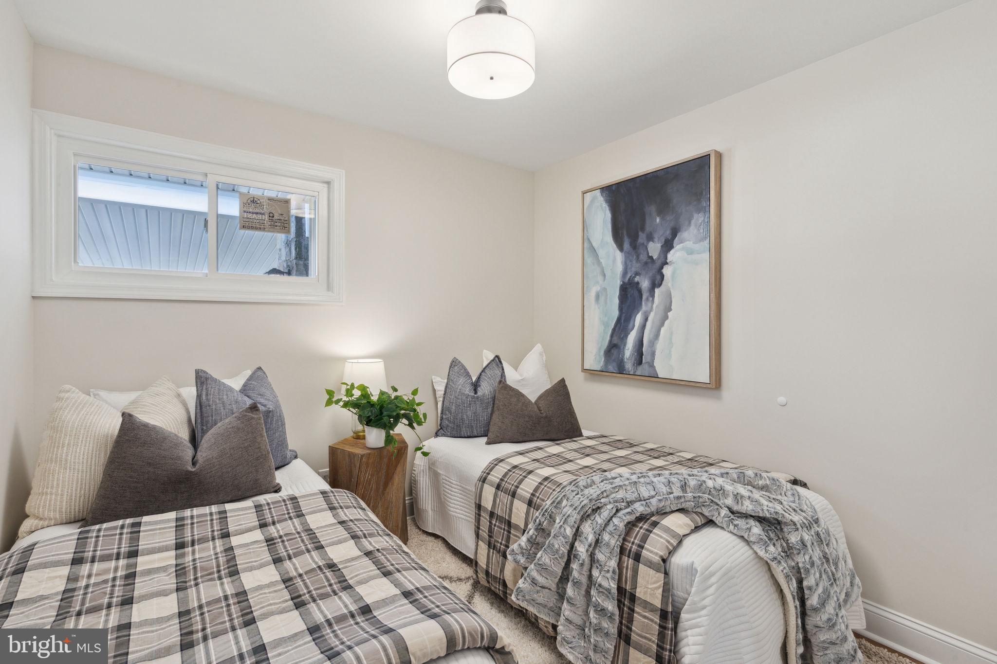 GREYSTONE MANOR - Residential