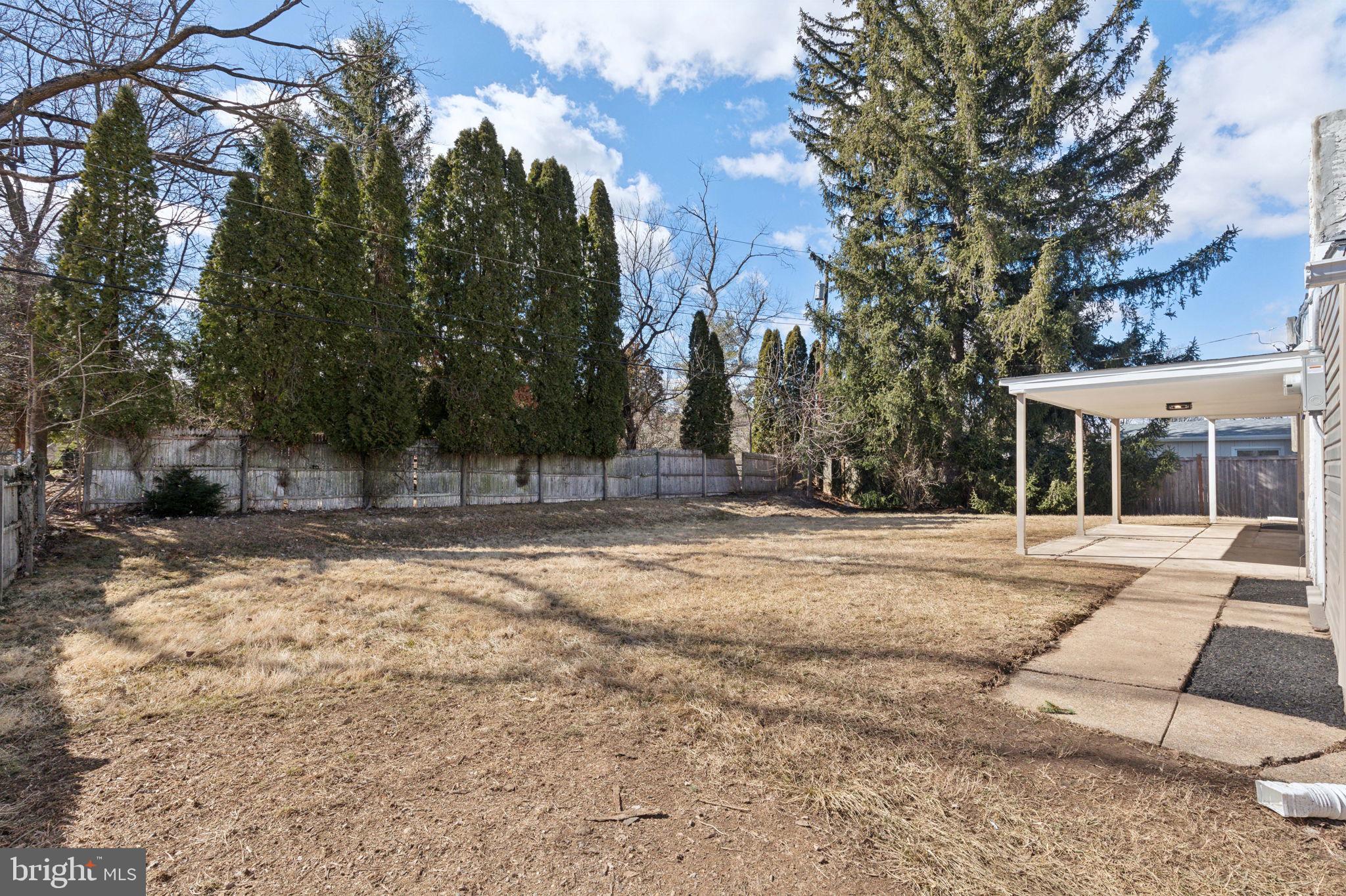 GREYSTONE MANOR - Residential