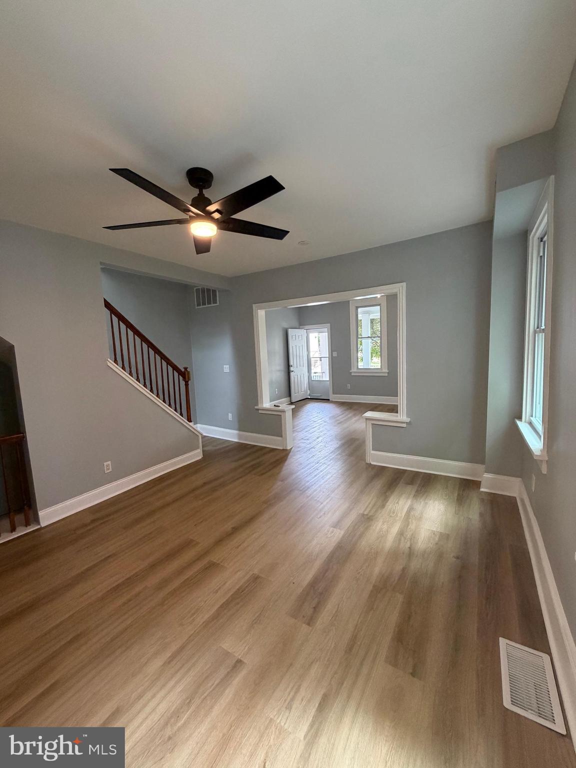 CLIFTON HEIGHTS - Residential