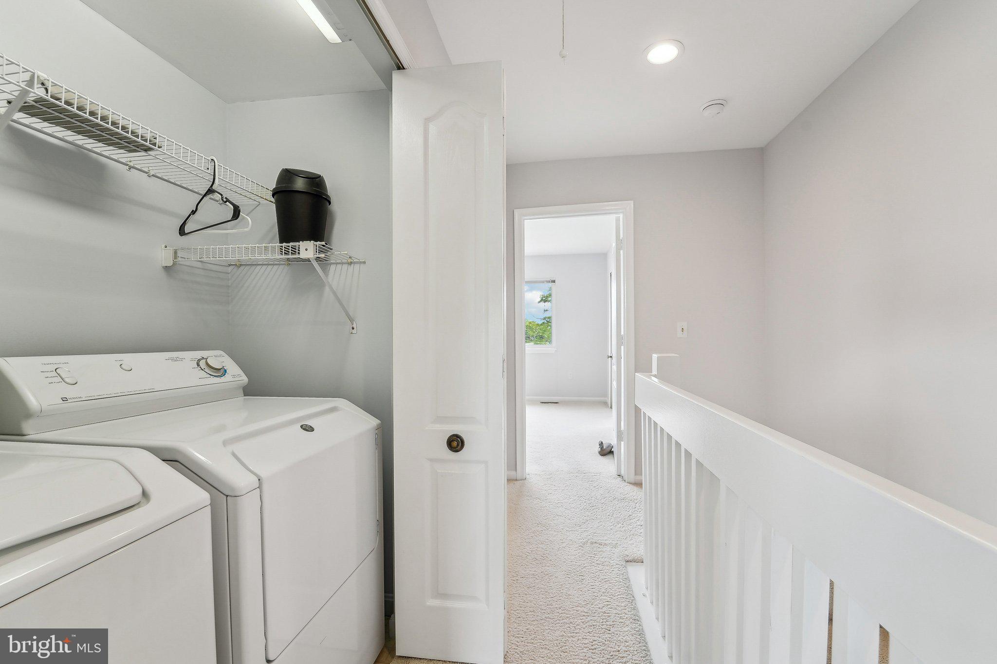 QUEENS LANDING - Residential