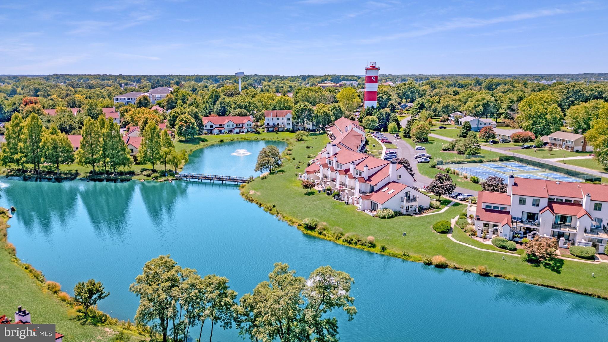 QUEENS LANDING - Residential